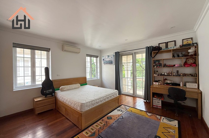 Spacious 4-Bedroom Villa with Yard for rent in Ciputra, Hanoi