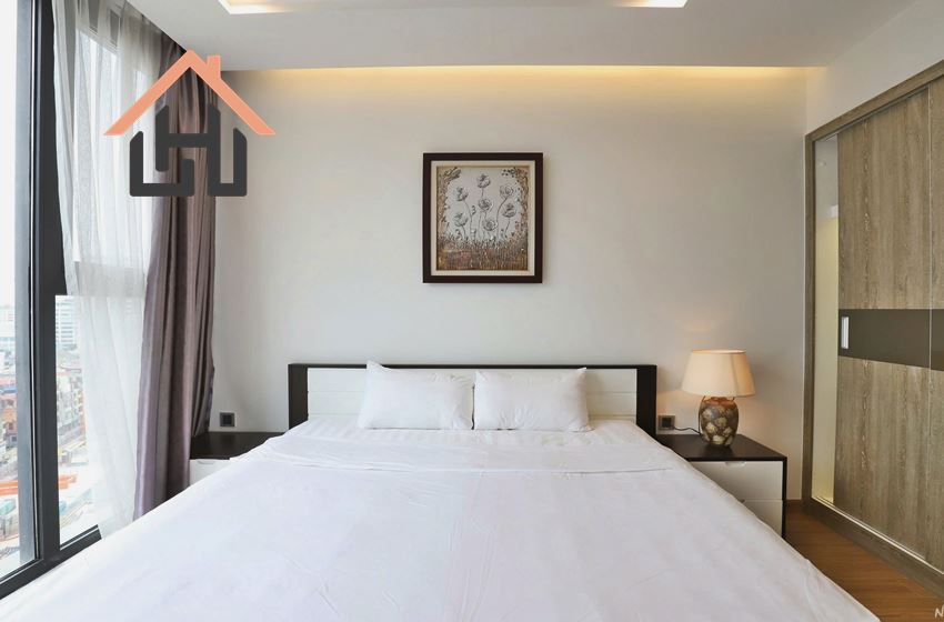 High-Floor 2-Bedroom Apartment with City View, Vinhomes Metropolis, Hanoi