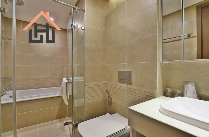 High-Floor 2-Bedroom Apartment with City View, Vinhomes Metropolis, Hanoi