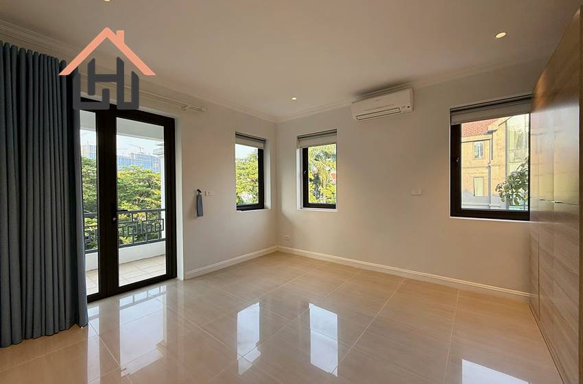 Nice 5-Bedroom Villa for Rent in Ciputra, Hanoi