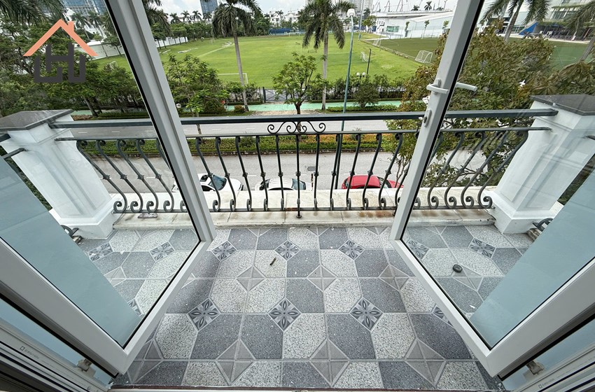 Semi furnished 4 bedroom villa at great location – Ciputra Hanoi