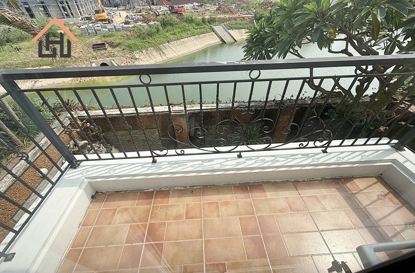 Nice 5 bedroom villa for rent in Ciputra, Hanoi