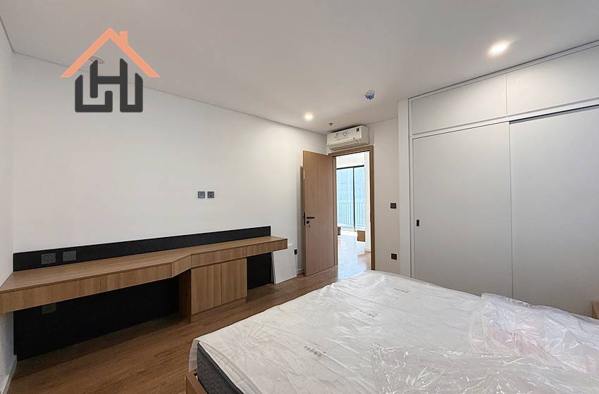 Brand new 2 bedroom apartment for rent in Quang Khanh