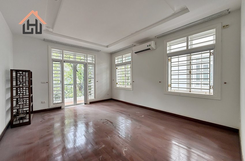 Nice 5 bedroom villa for rent in Ciputra, Hanoi