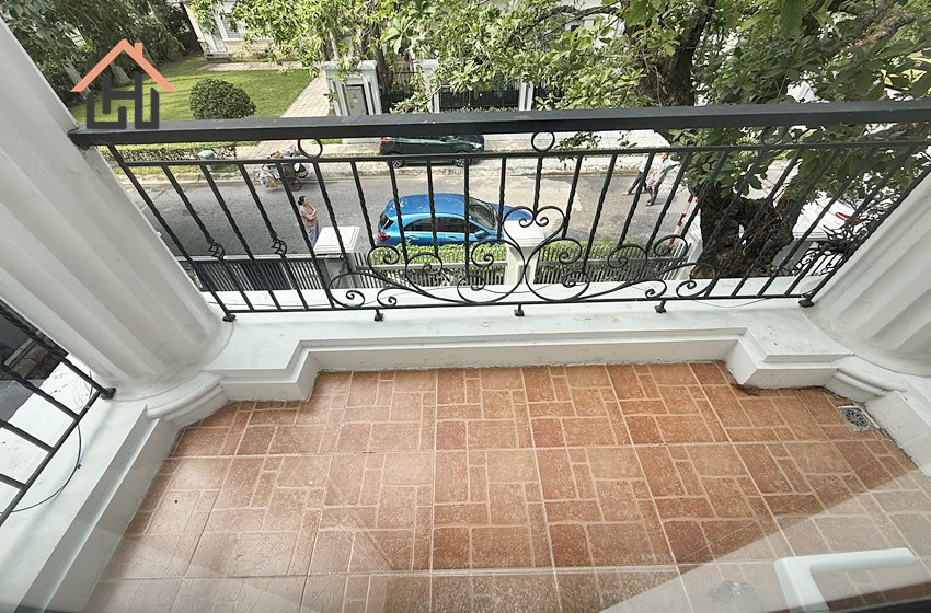 Nice 5 bedroom villa for rent in Ciputra, Hanoi
