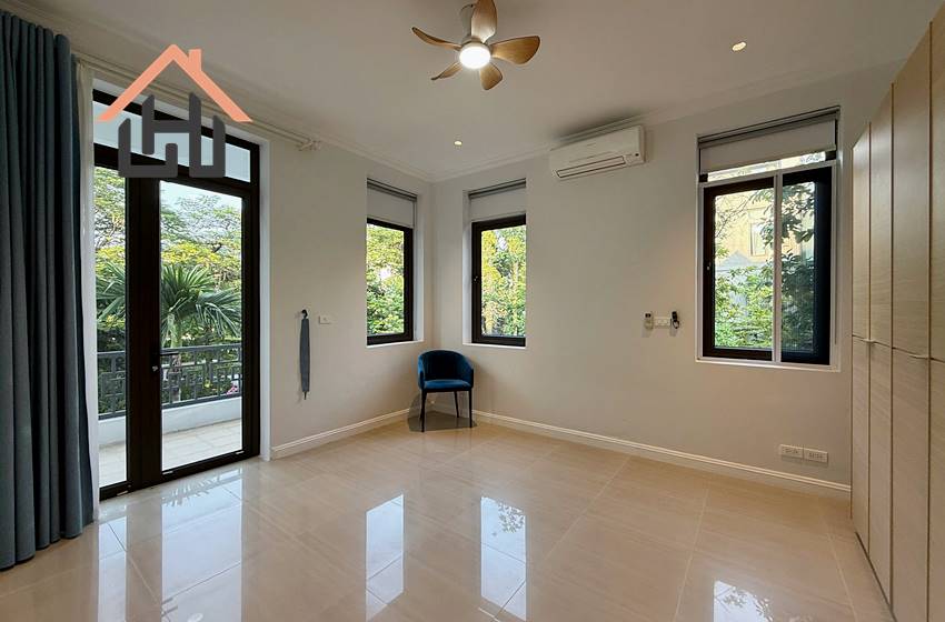 Nice 5-Bedroom Villa for Rent in Ciputra, Hanoi