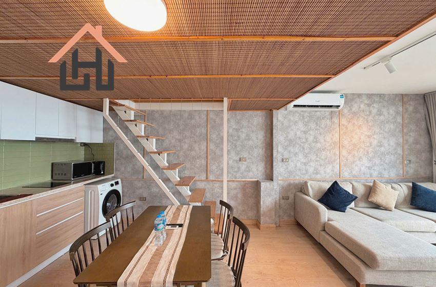 Stunning 1-Bedroom Duplex Apartment with lakeiew, Hanoi