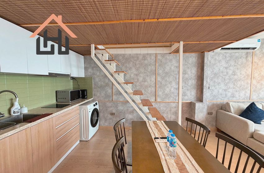 Stunning 1-Bedroom Duplex Apartment with lakeiew, Hanoi