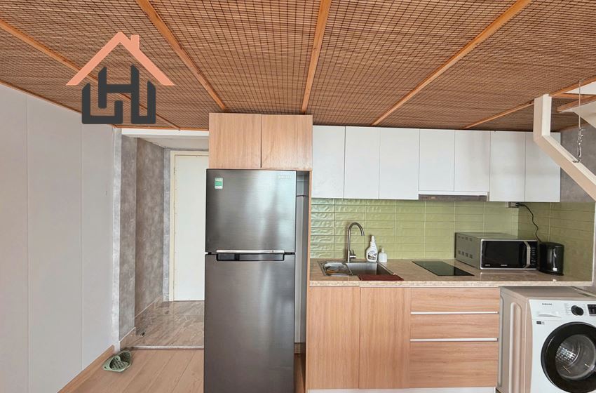 Stunning 1-Bedroom Duplex Apartment with lakeiew, Hanoi