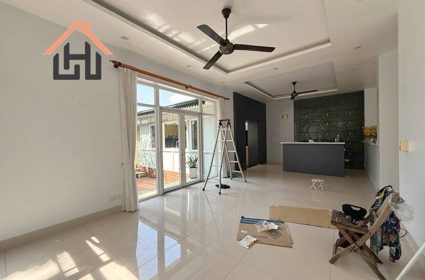 Spacious nice villa for rent in Ciputra, Hanoi