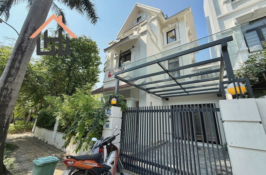 Charming 4 bedroom villa for rent in Ciputra, Hanoi
