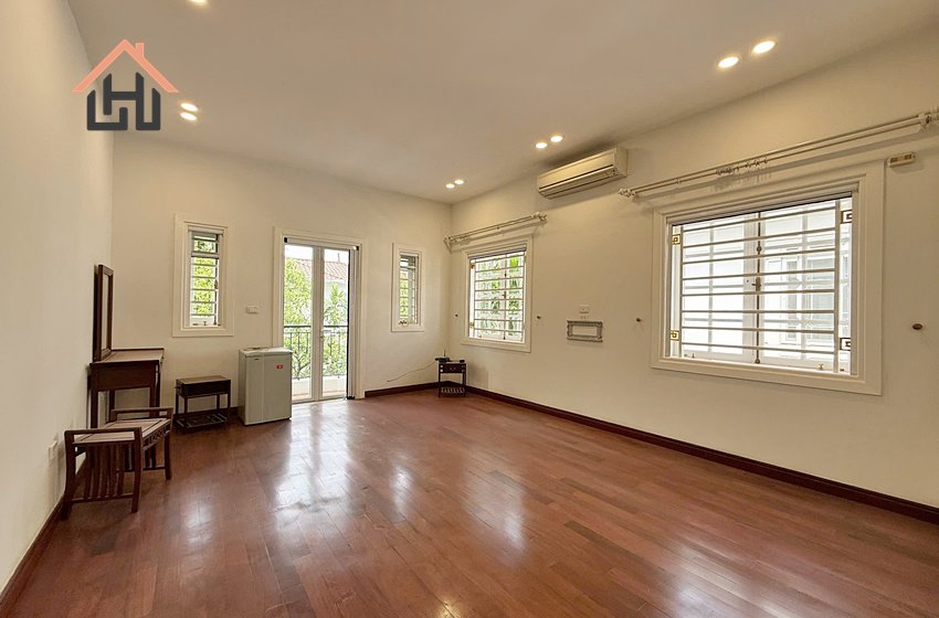 Nice 5 bedroom villa for rent in Ciputra, Hanoi
