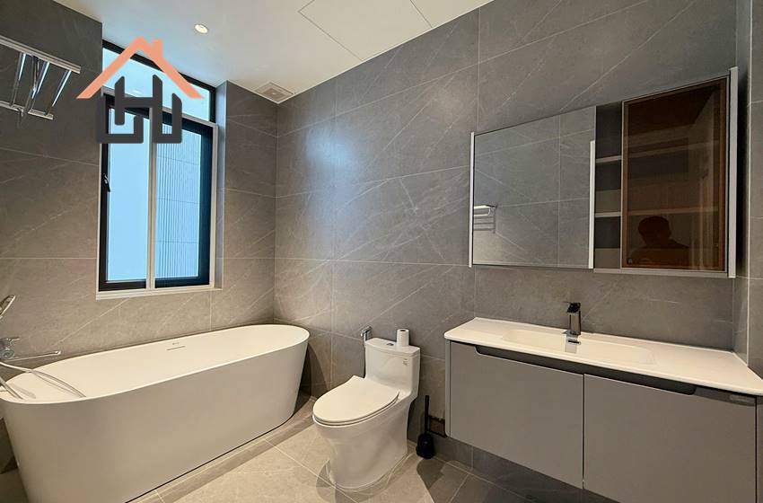 Nice 5-Bedroom Villa for Rent in Ciputra, Hanoi