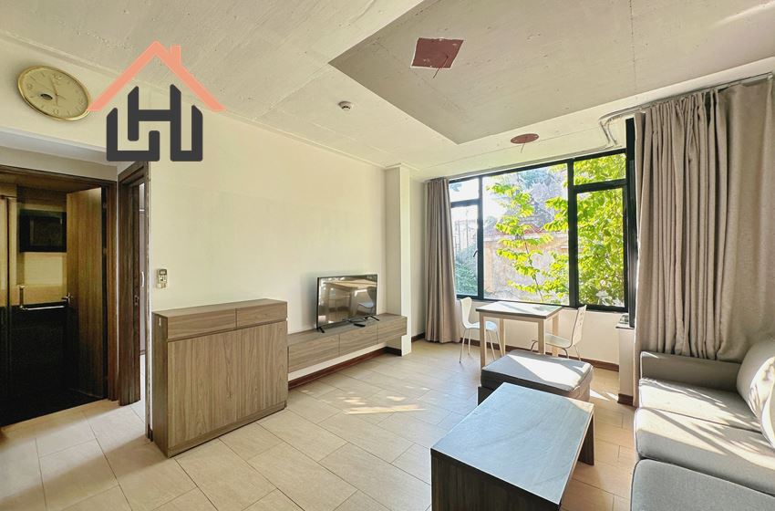 Comfortable West Lake Living, 01 Apartment in Tu Hoa, West Lake, Hanoi