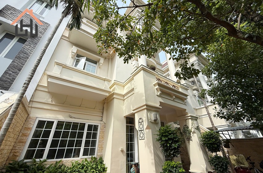 Spacious 4-Bedroom Villa with Yard for rent in Ciputra, Hanoi