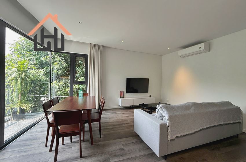 Modern and spacious 1 bedroom serviced apartment for rent in Tay Ho, Hanoi
