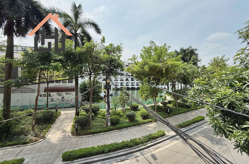 Modern and spacious 1 bedroom serviced apartment for rent in Tay Ho, Hanoi