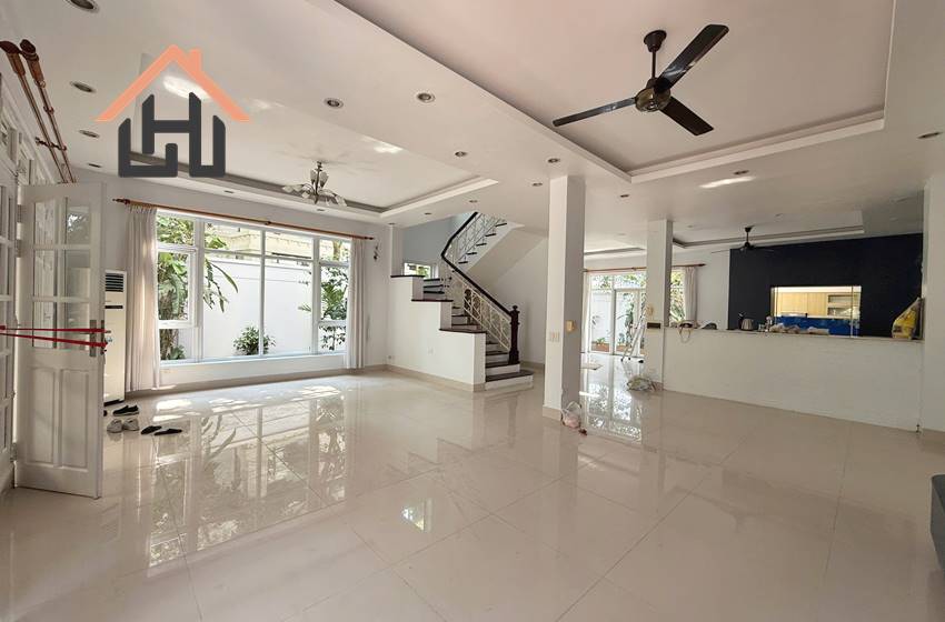 Spacious nice villa for rent in Ciputra, Hanoi