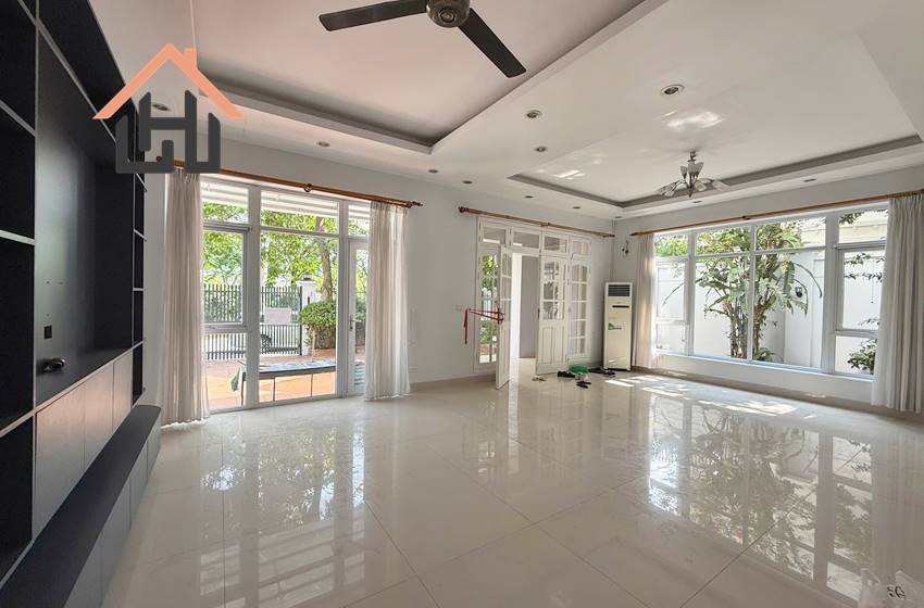 Spacious nice villa for rent in Ciputra, Hanoi