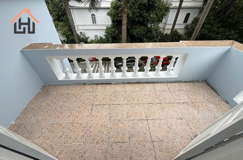 Semi furnished 4 bedroom villa at great location – Ciputra Hanoi