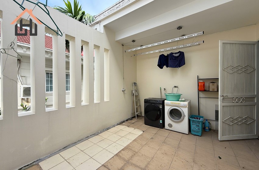 Spacious 4-Bedroom Villa with Yard for rent in Ciputra, Hanoi