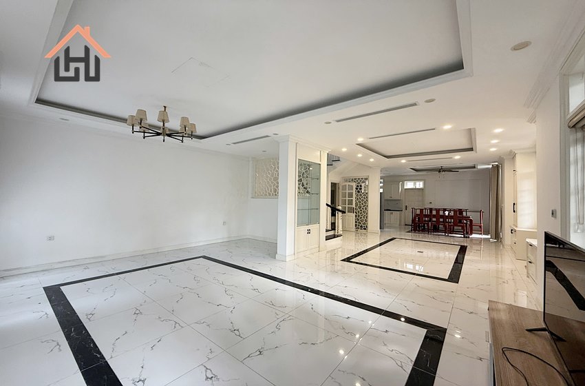 Beautiful 4 bedroom villa for rent in Ciputra, Hanoi