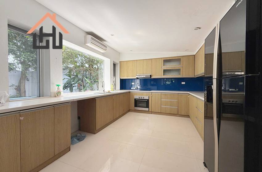Spacious nice villa for rent in Ciputra, Hanoi