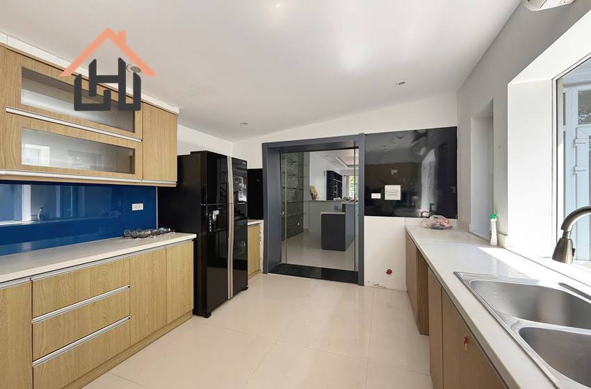 Spacious nice villa for rent in Ciputra, Hanoi
