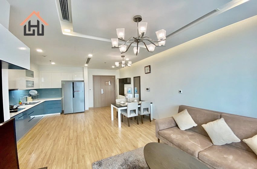 Nice 2 bedroom apartment for rent in Vinhomes Metropolis, Hanoi