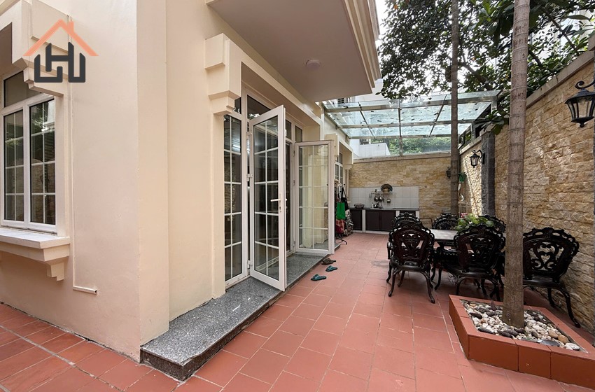 Spacious 4-Bedroom Villa with Yard for rent in Ciputra, Hanoi
