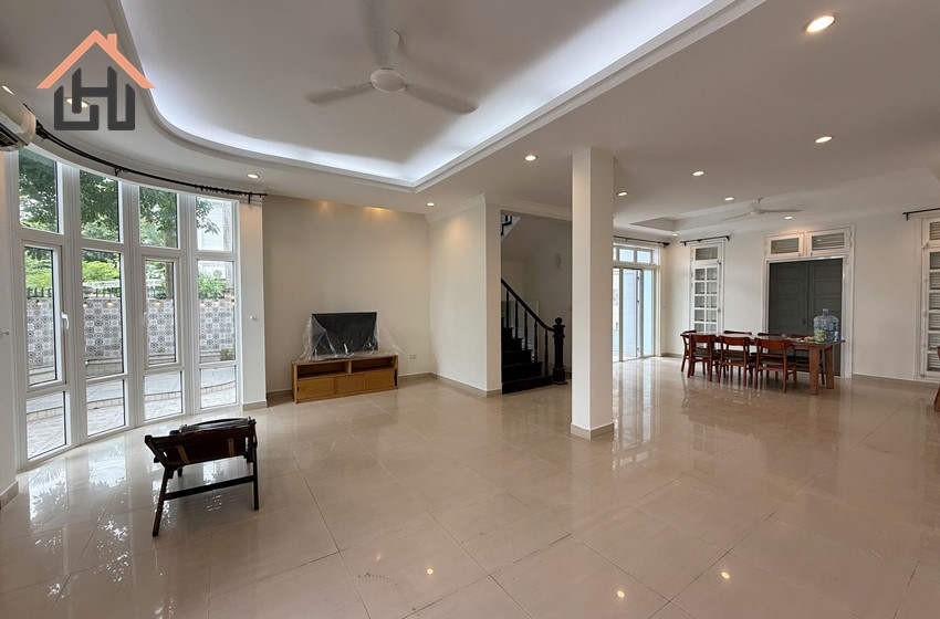 Semi furnished 4 bedroom villa at great location – Ciputra Hanoi