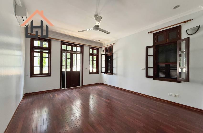 Spacious nice villa for rent in Ciputra, Hanoi