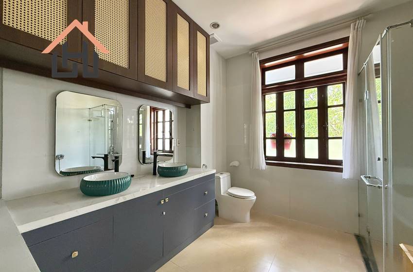 Spacious nice villa for rent in Ciputra, Hanoi