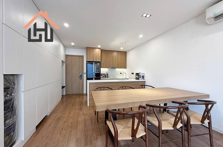 Brand new 2 bedroom apartment for rent in Quang Khanh