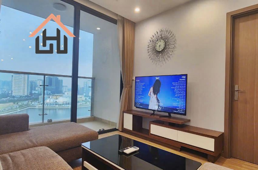 Stylish 02 bedrooms apartment in Vinhome Skylake, Hanoi