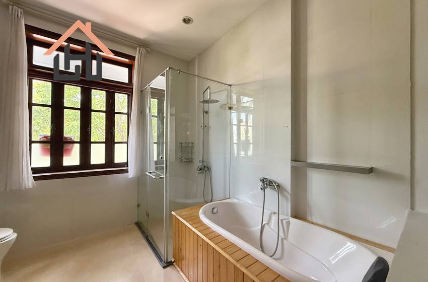 Spacious nice villa for rent in Ciputra, Hanoi