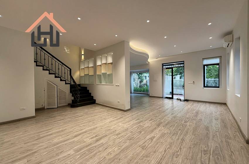 Nice 5-Bedroom Villa for Rent in Ciputra, Hanoi