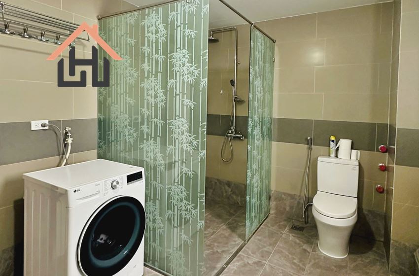 Bright 1-Bedroom Apartment with Balcony, Xuan La, Tay Ho