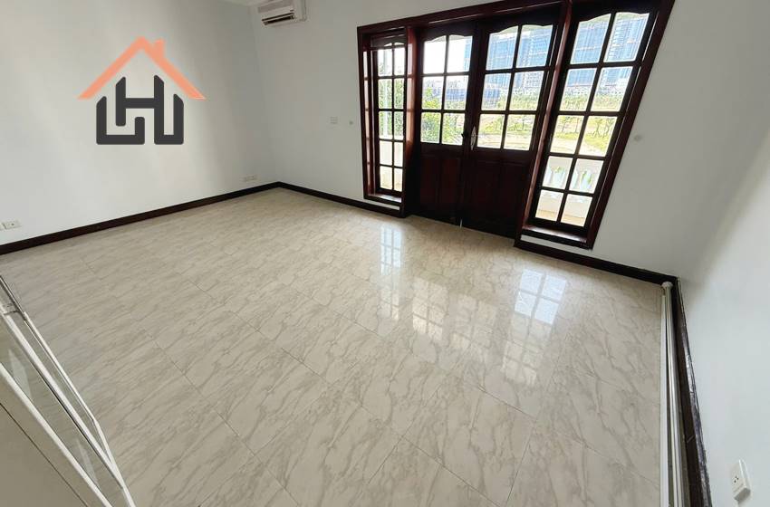 Spacious nice villa for rent in Ciputra, Hanoi