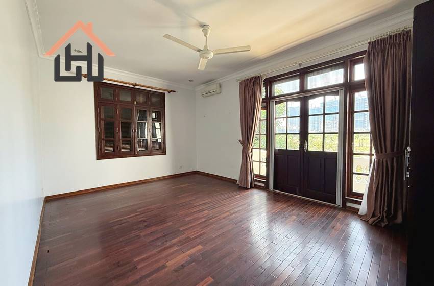 Spacious nice villa for rent in Ciputra, Hanoi