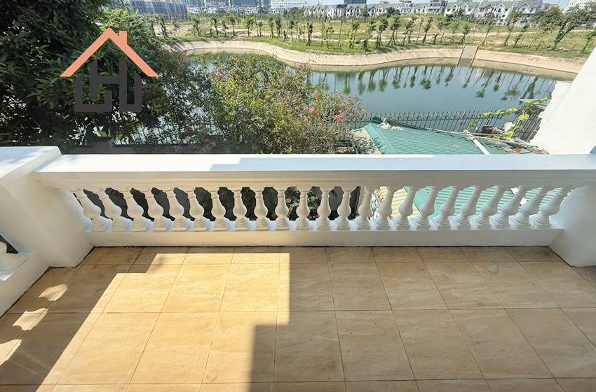 Spacious nice villa for rent in Ciputra, Hanoi