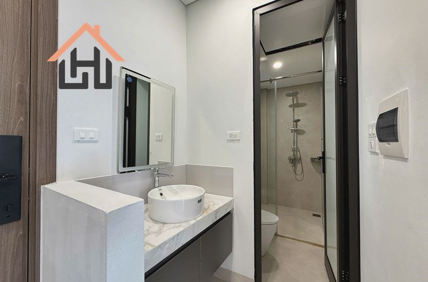 Modern 2-Bedroom Apartment in Xuan La, Hanoi