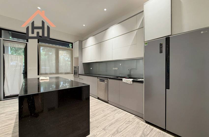 Nice 5-Bedroom Villa for Rent in Ciputra, Hanoi