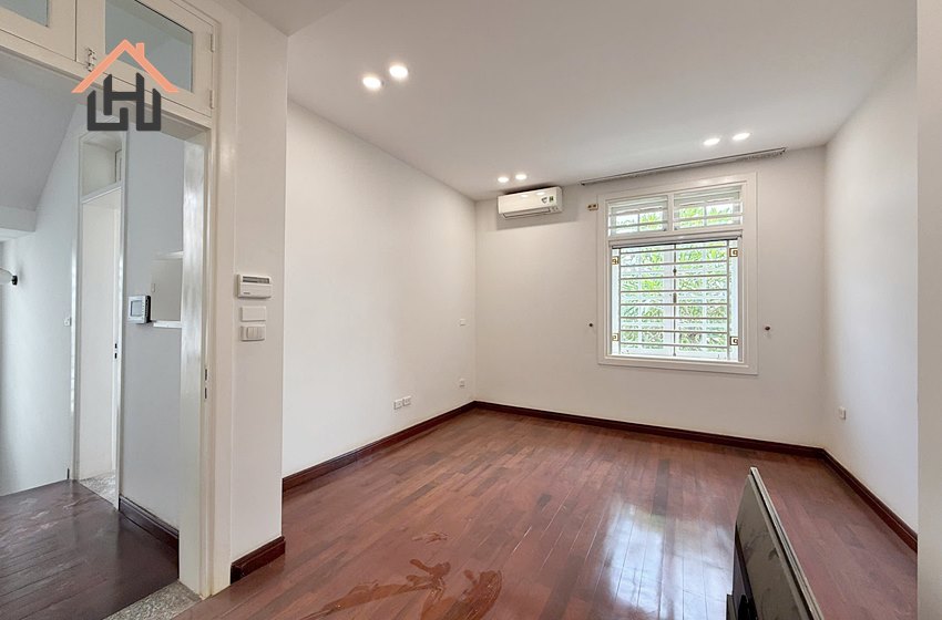 Nice 5 bedroom villa for rent in Ciputra, Hanoi