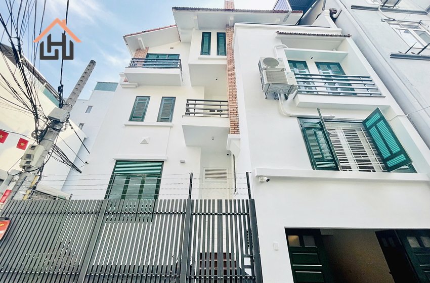 Nice 3 bedroom house for rent in Tay Ho, Hanoi