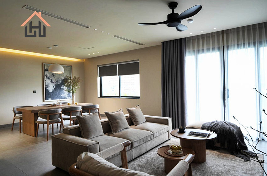 Modern 3 bedroom apartment for rent in Tay Ho, Hanoi
