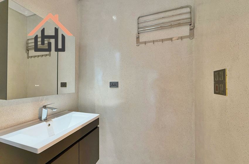 Bright & Modern 3BR apartment, 170sqm, West Lake, Hanoi