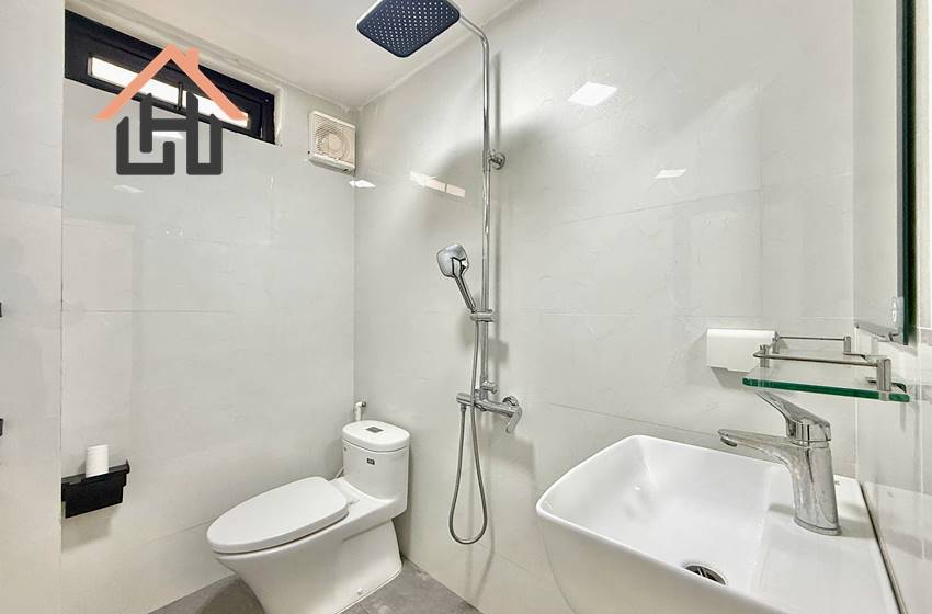 Affordable 4-Bedroom House for Rent in Tay Ho, Hanoi