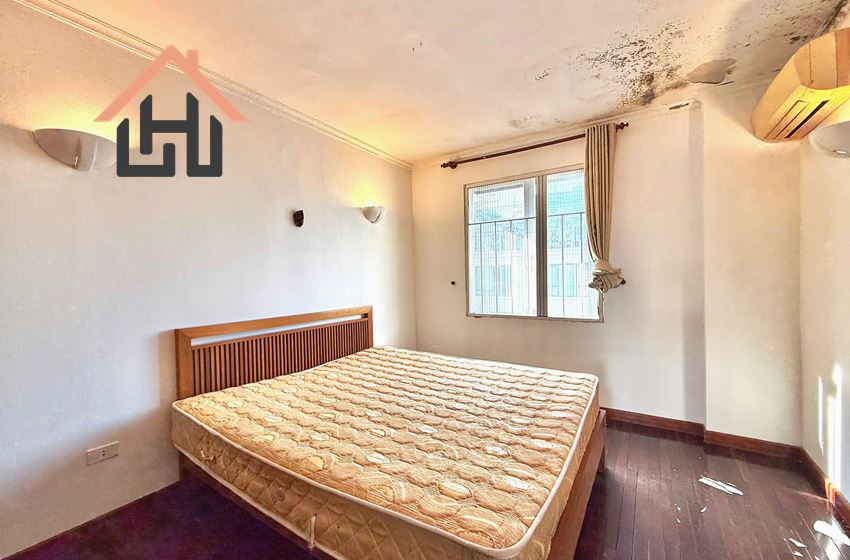 Spacious & Bright 2-Bedroom Apartment in Central Tay Ho, Hanoi