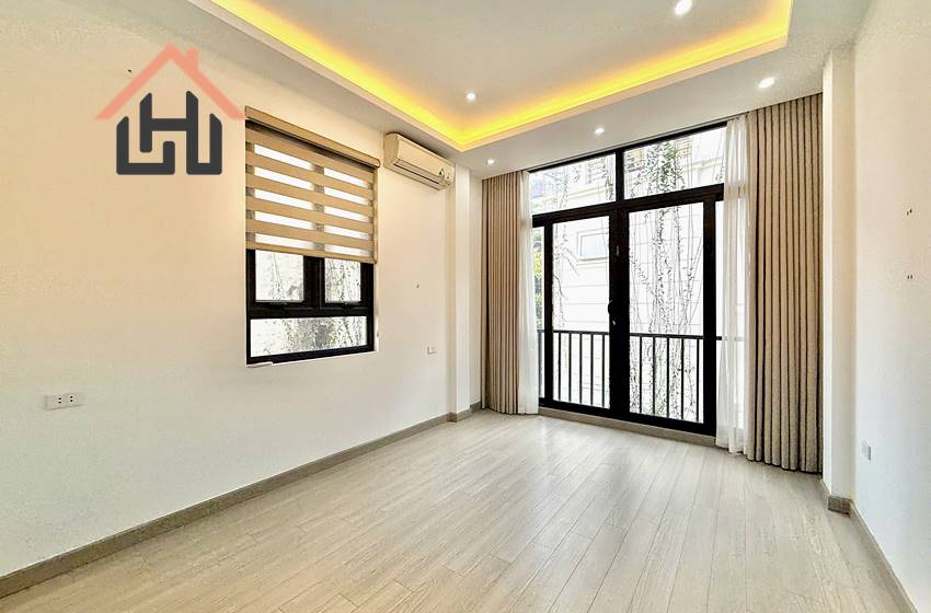 Affordable 4-Bedroom House for Rent in Tay Ho, Hanoi